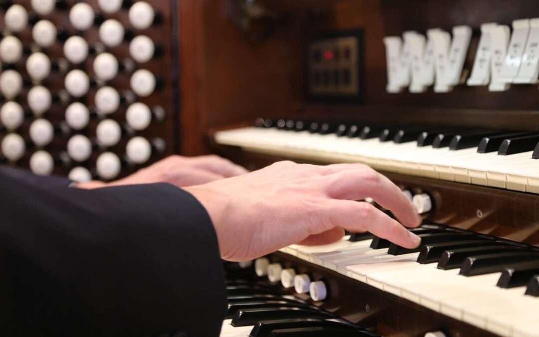 Weds @ Noon: Christopher Urban, Organ
